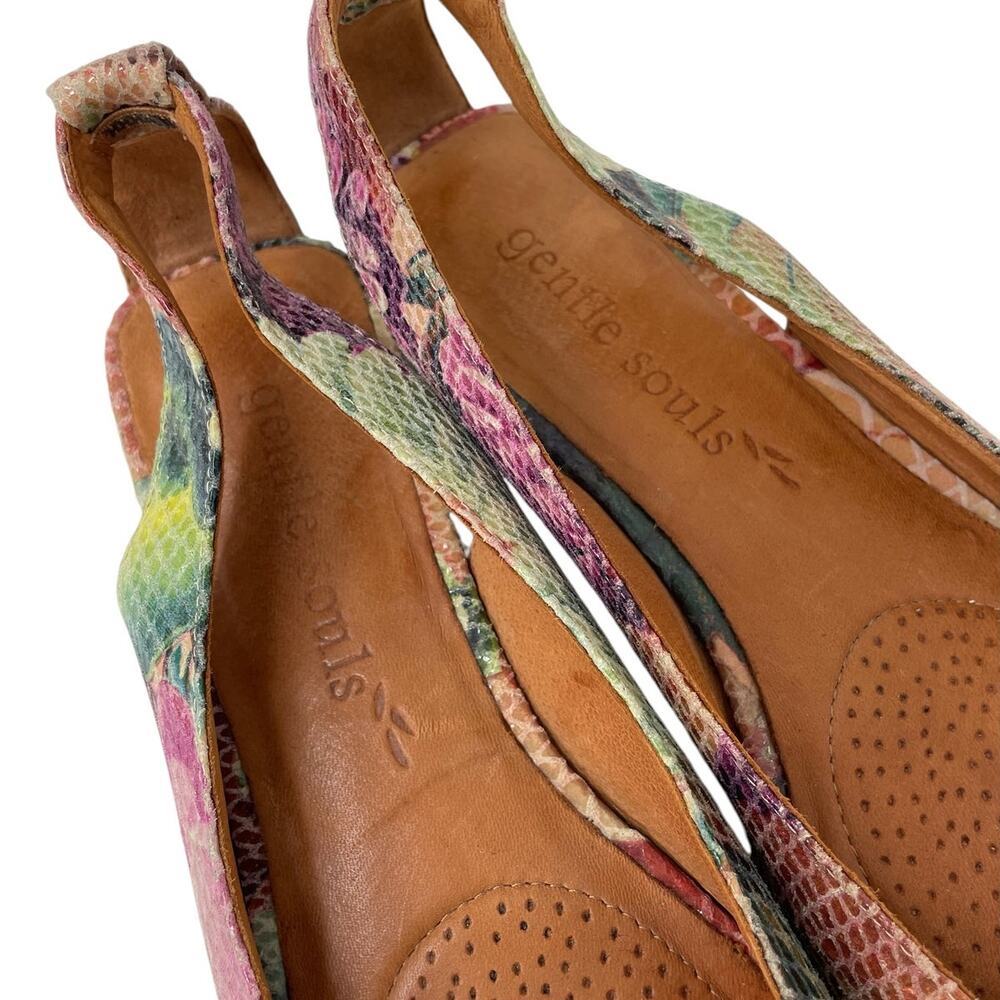 Gentle Souls Kenneth Cole It's So Fun Leather Floral Sling Back Sandals Sz 8.5M - Picture 7 of 13